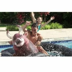 Intex Gioco Gonfiabile Toro Cavalcabile In Acqua Bull Rider Per Piscina O Al Mare 8 Intex Gioco Gonfiabile Toro Cavalcabile In Acqua Bull Rider Per Piscina O Al Mare -Vendite Piscine Interrate toro gonfiabile 2 800x800 1